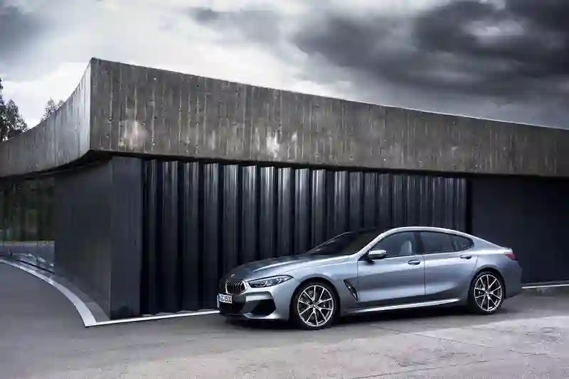 BMW 8 Cерии Gran Coupe