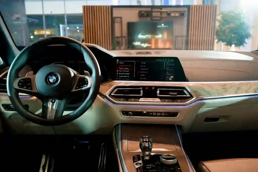 В Омске прошел эксклюзивный показ сразу трех новинок BMW