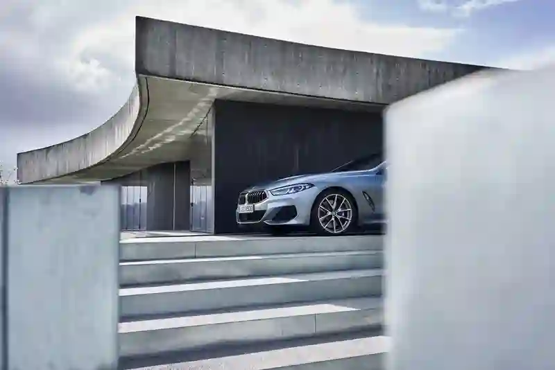 BMW 8 Cерии Gran Coupe