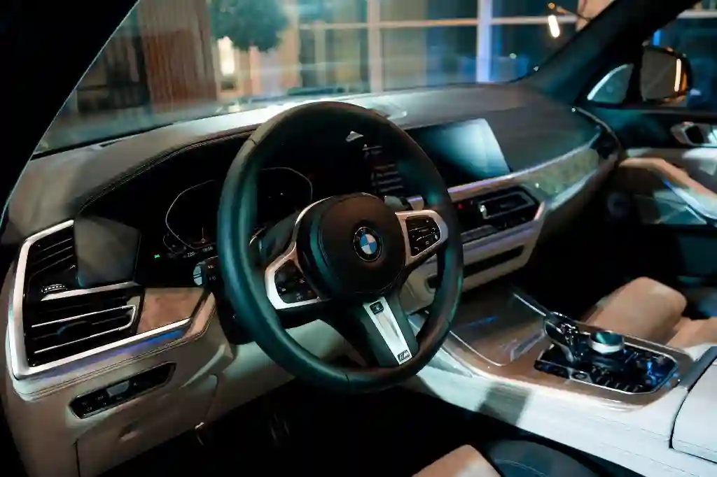 В Омске прошел эксклюзивный показ сразу трех новинок BMW