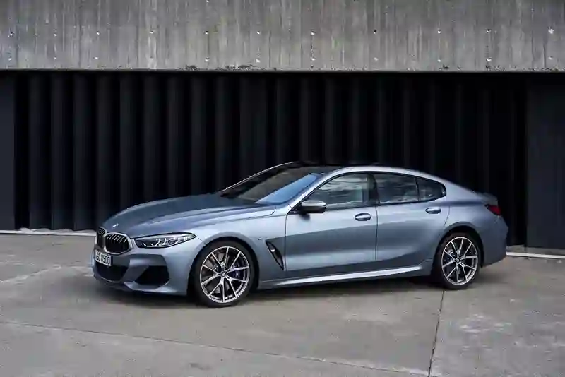 BMW 8 Cерии Gran Coupe