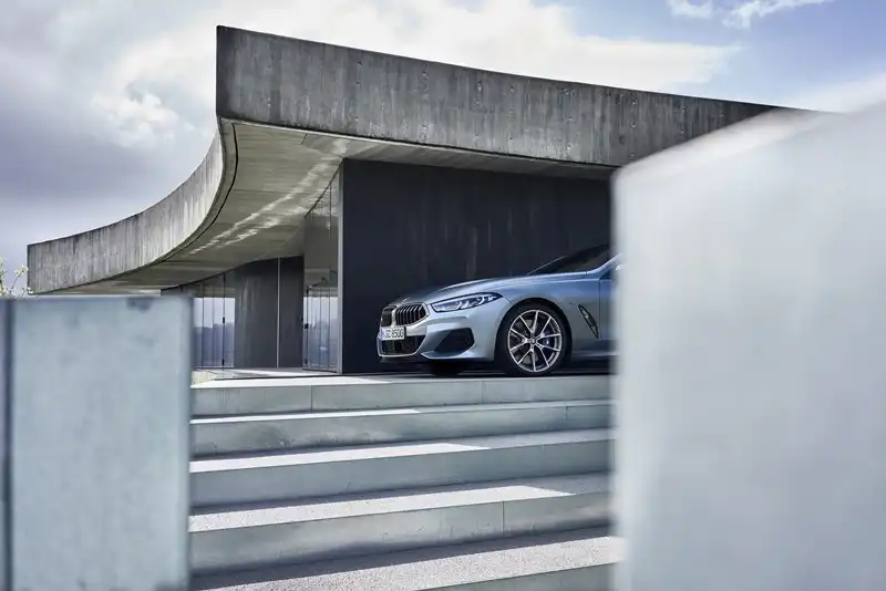 BMW 8 Cерии Gran Coupe